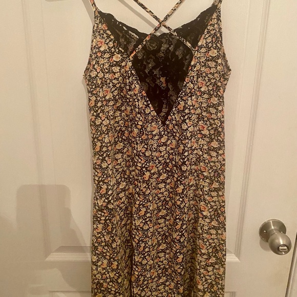 👗 SALE 4 for $30 ✨ NWOT Mini Dress - Picture 2 of 4